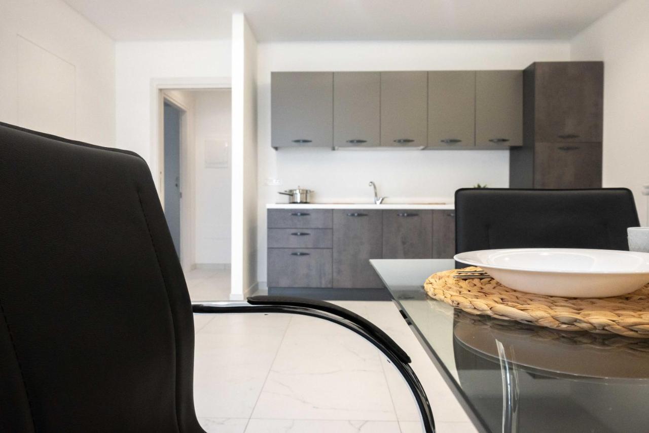 Ansiro Rooms Home Business Scisciano Exterior foto